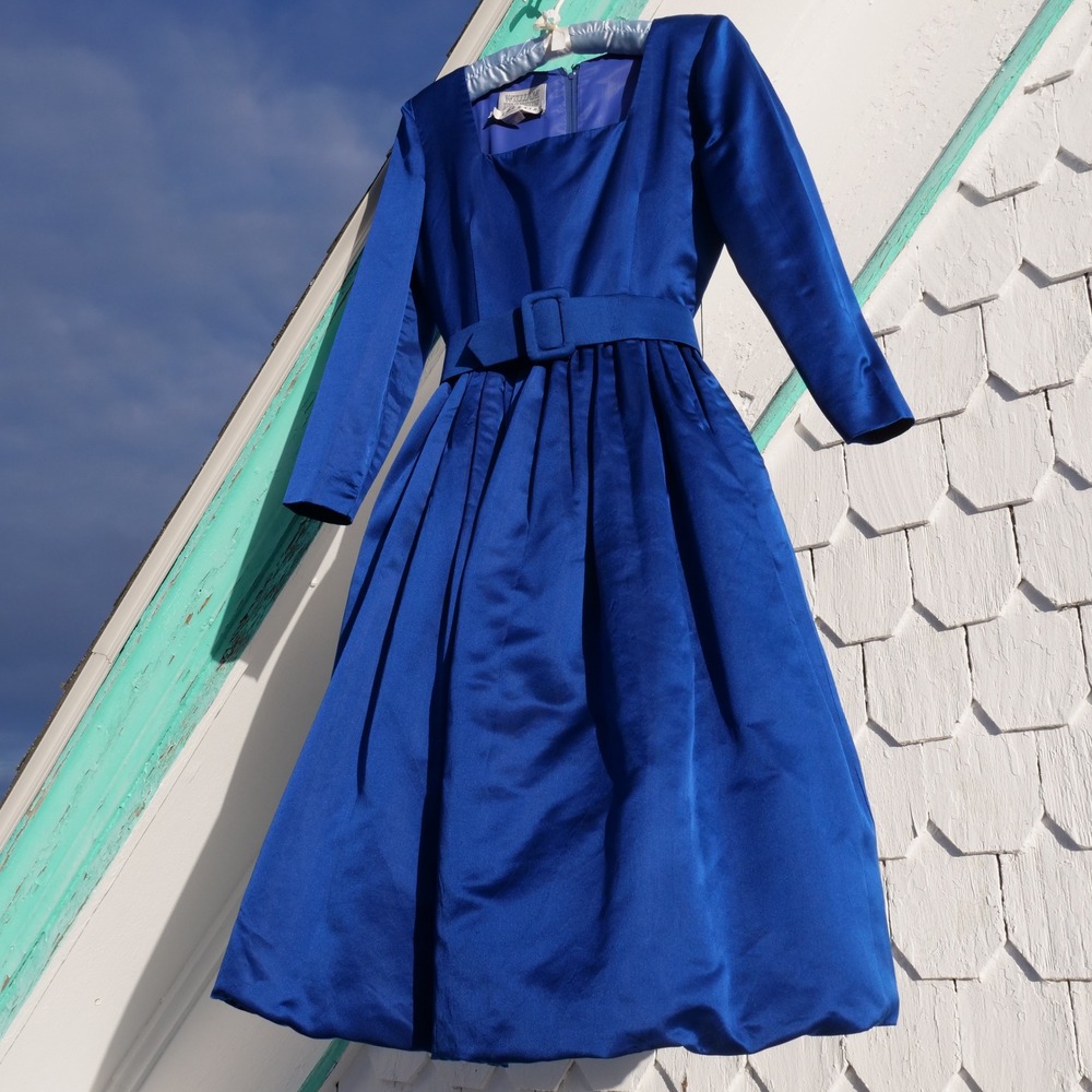 AMAZING 90s William Pearson‎ cobalt blue satin bubble hem cocktail dress